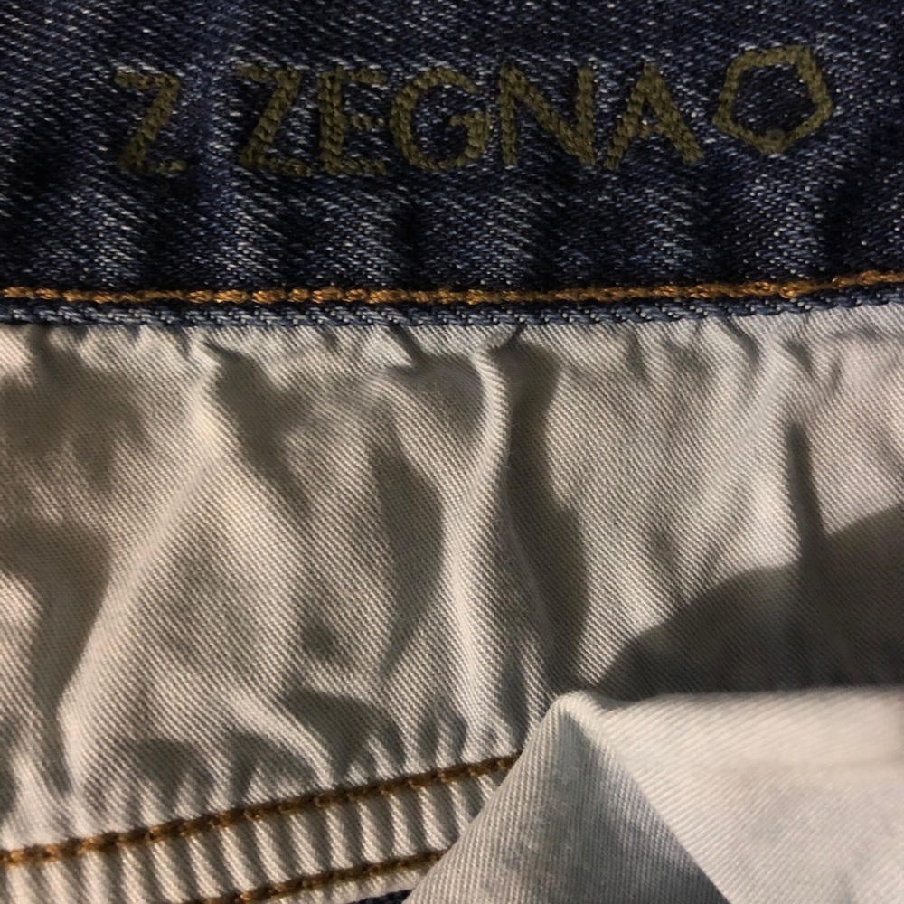 Jeans - Picture 8 of 8